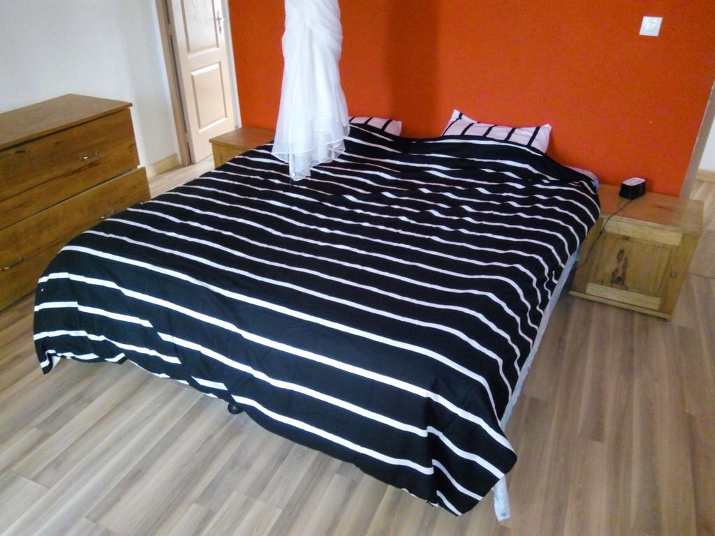 Chez Momar, Surf Trip Apartment ดาการ์ ภายนอก รูปภาพ